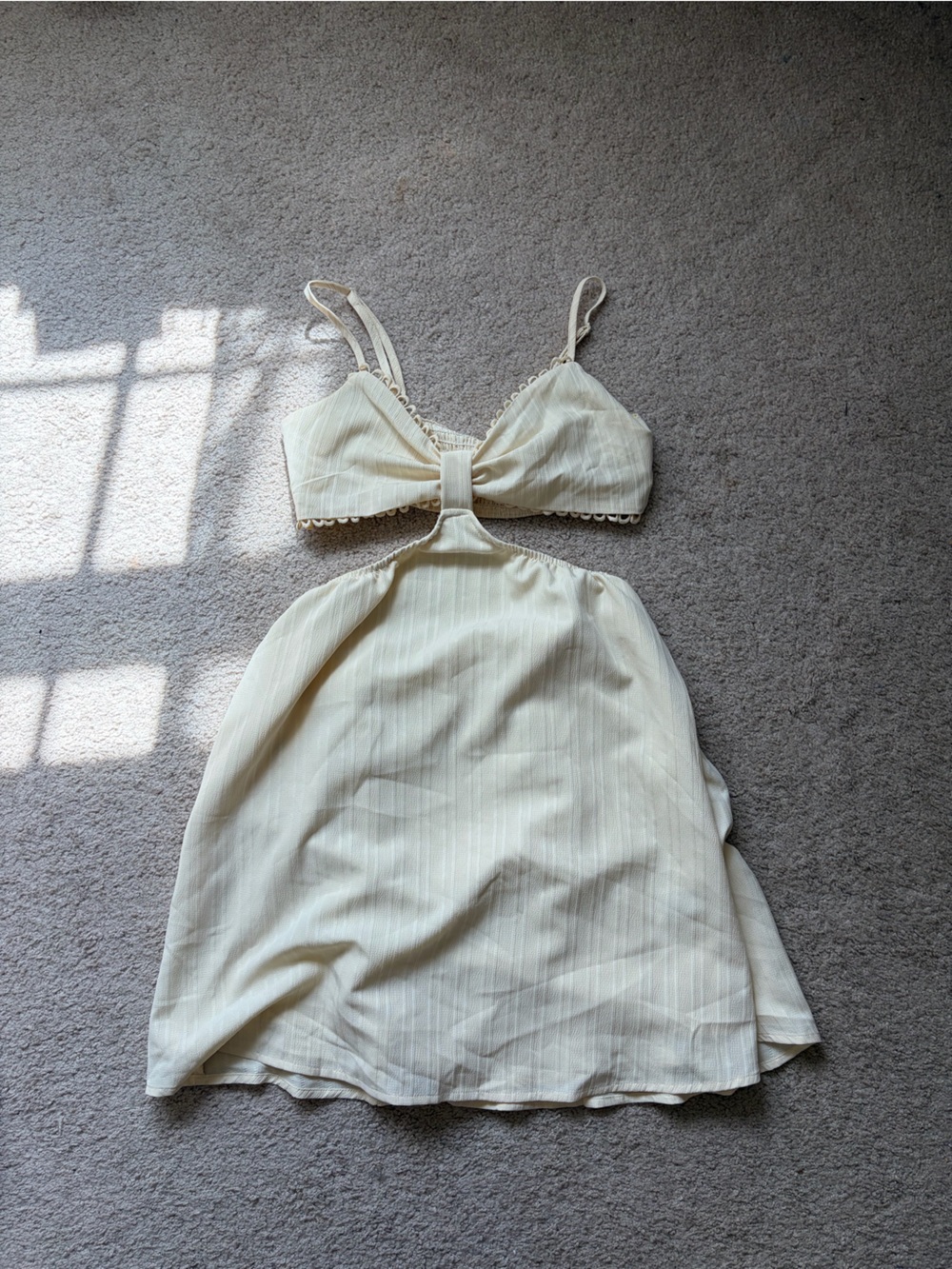 SHEIN Cream Cutout Strappy Sundress
